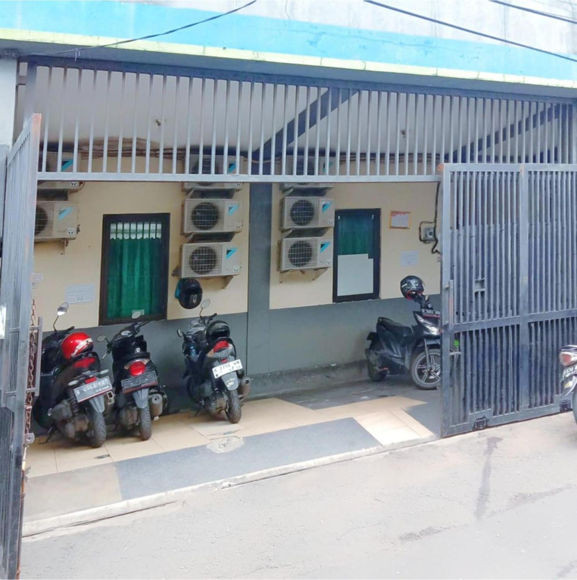 Wisma tamu Kost Griya Marina By Ecommerceloka *