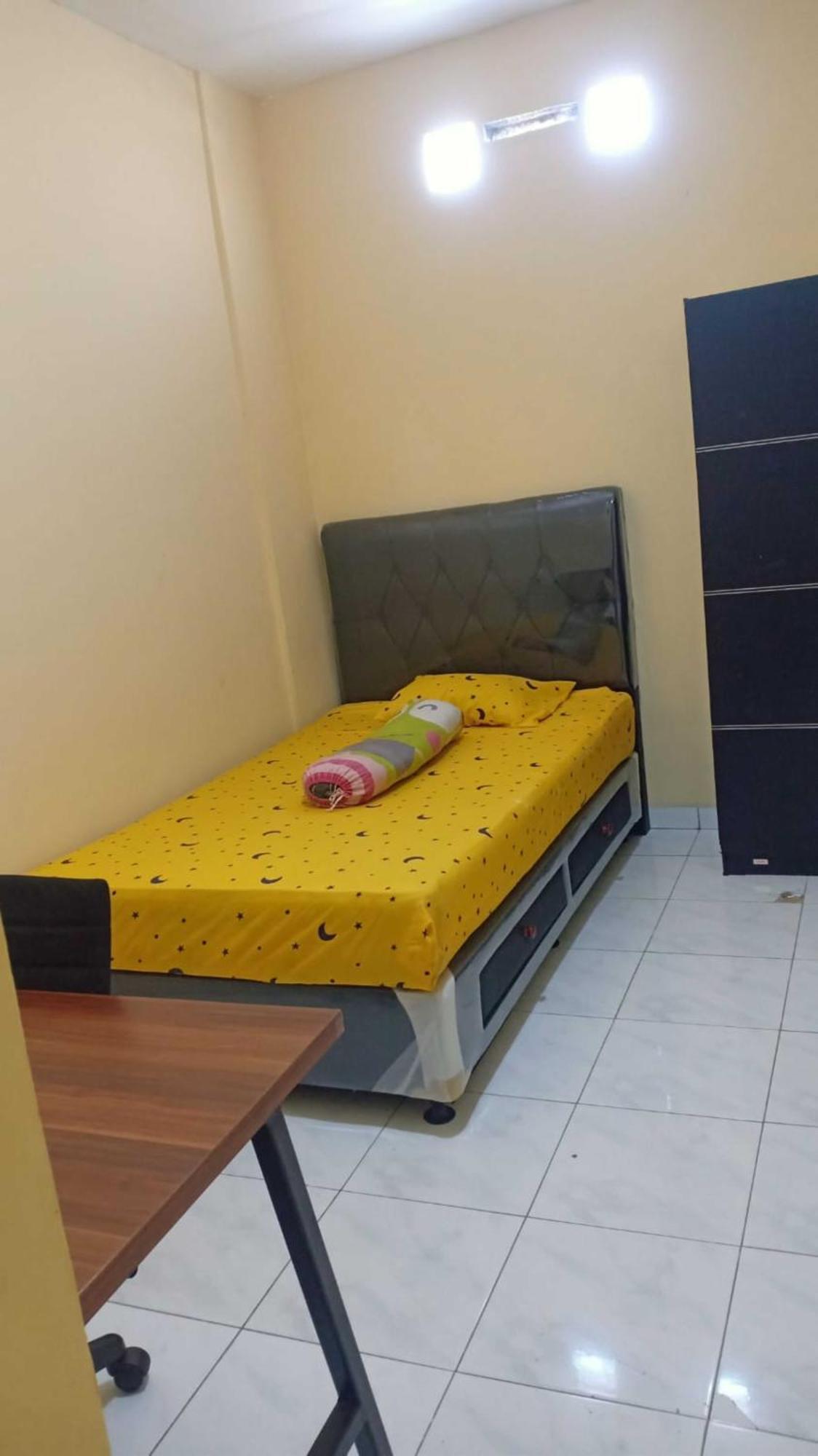 Kost Griya Marina By Ecommerceloka Wisma tamu *