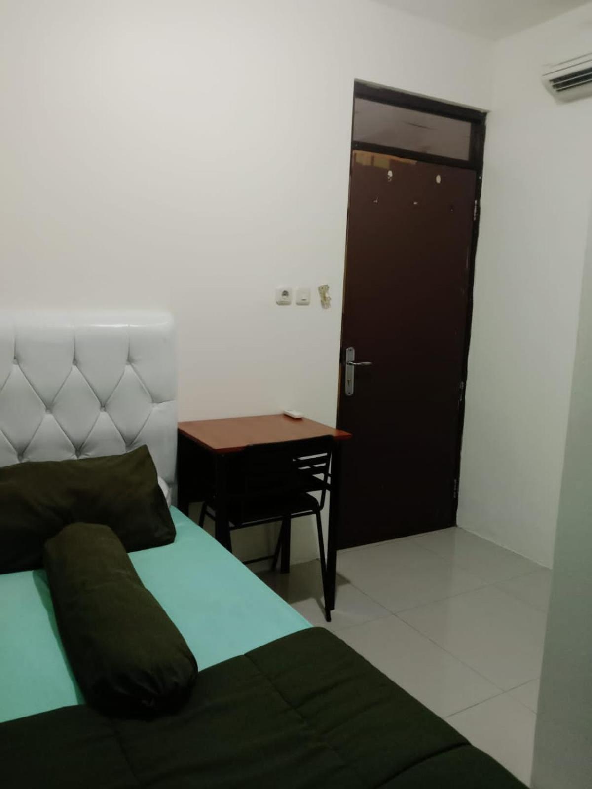 Wisma tamu Kost Griya Marina By Ecommerceloka *